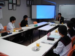 長崎大学教育学部附属中学校の総合的な学習の時間「協創」における校外学習