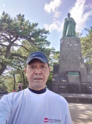 長崎・聖福寺に龍馬像